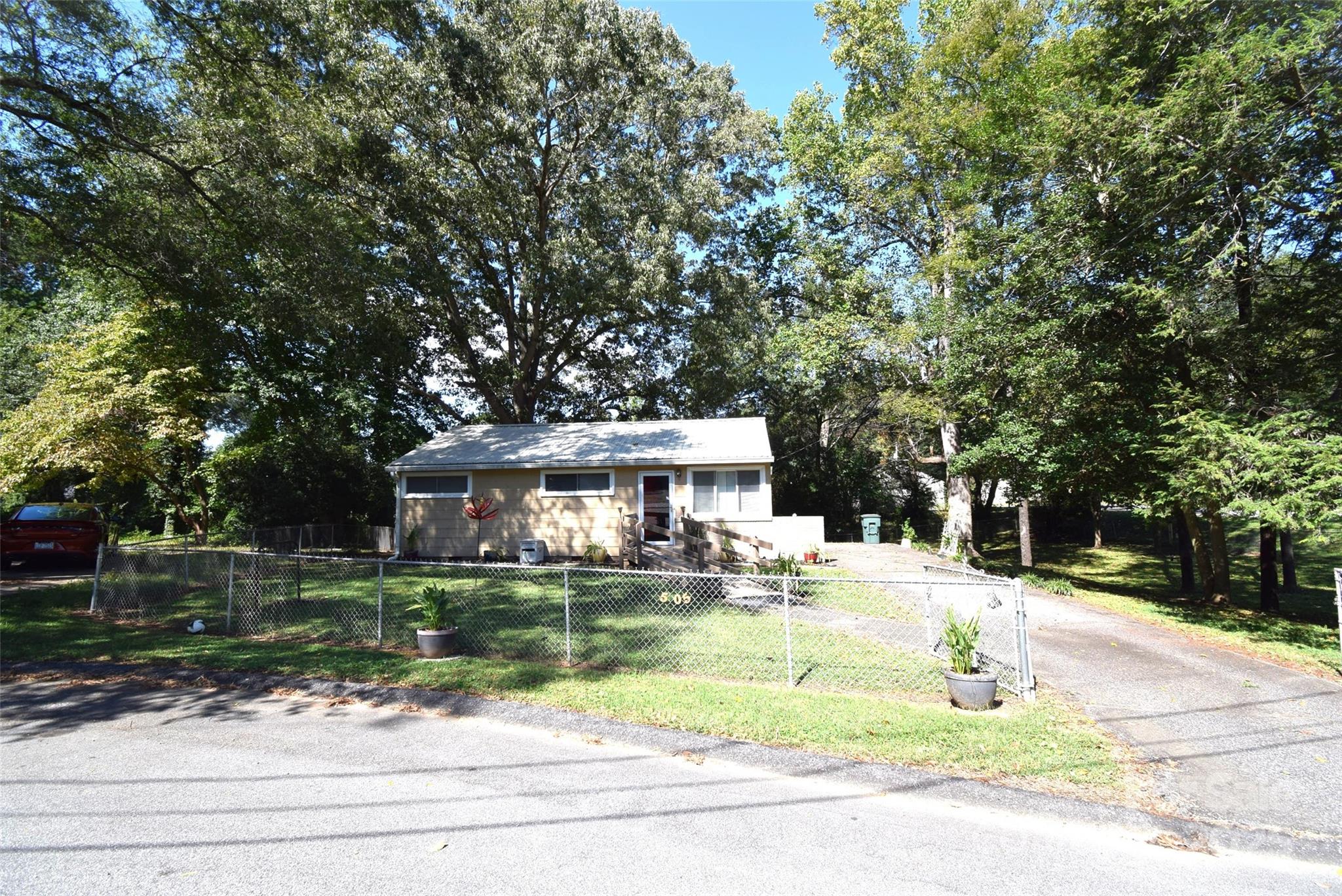 505 Butler Court Gastonia, NC 28054 - Photo 6 of 41 a view of a house with a yard balcony and sitting area