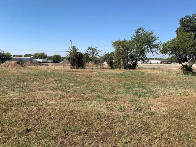 $950,000 | 1200 Mansfield Cardinal Road, Kennedale, TX 76060