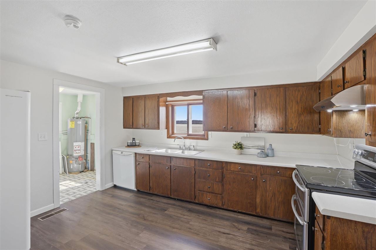 2789 Highway 22 Riverside, IA 52327 - Photo 7 of 54 Gallery Image 7