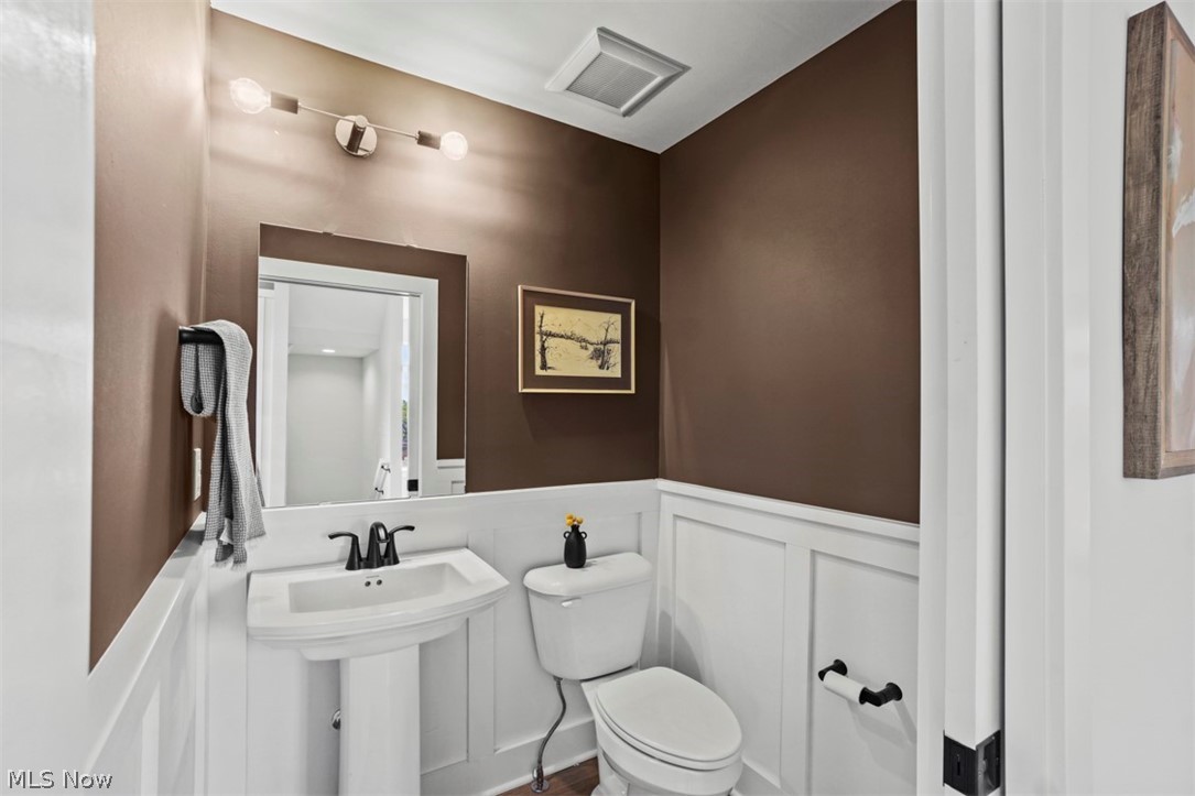 2291 West 19th Street Cleveland, OH 44113 - Photo 9 of 47