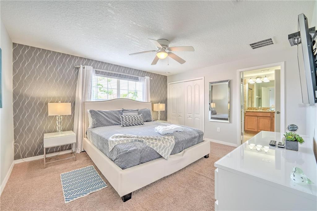 8961 Bismarck Palm Road Kissimmee, FL 34747 - Photo 9 of 20 Gallery Image 9