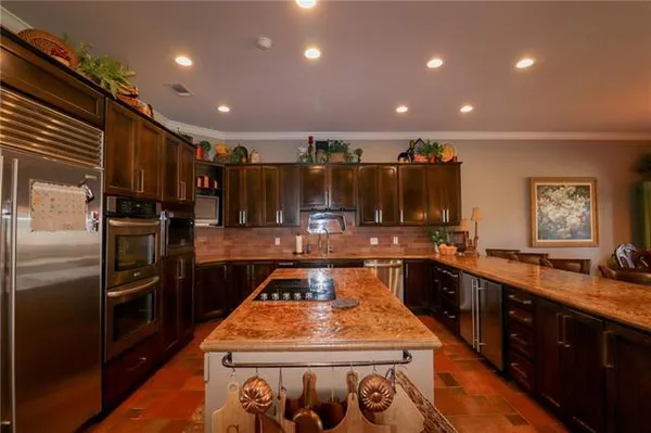 $1,400,000 | 216 Orchard Run, Natchitoches, LA 71457