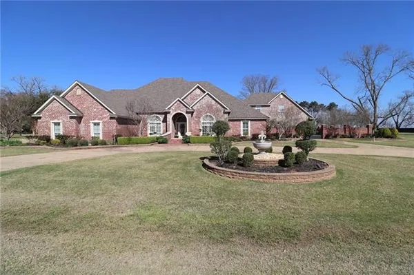 $1,400,000 | 216 Orchard Run, Natchitoches, LA 71457