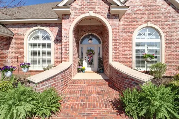 $1,400,000 | 216 Orchard Run, Natchitoches, LA 71457