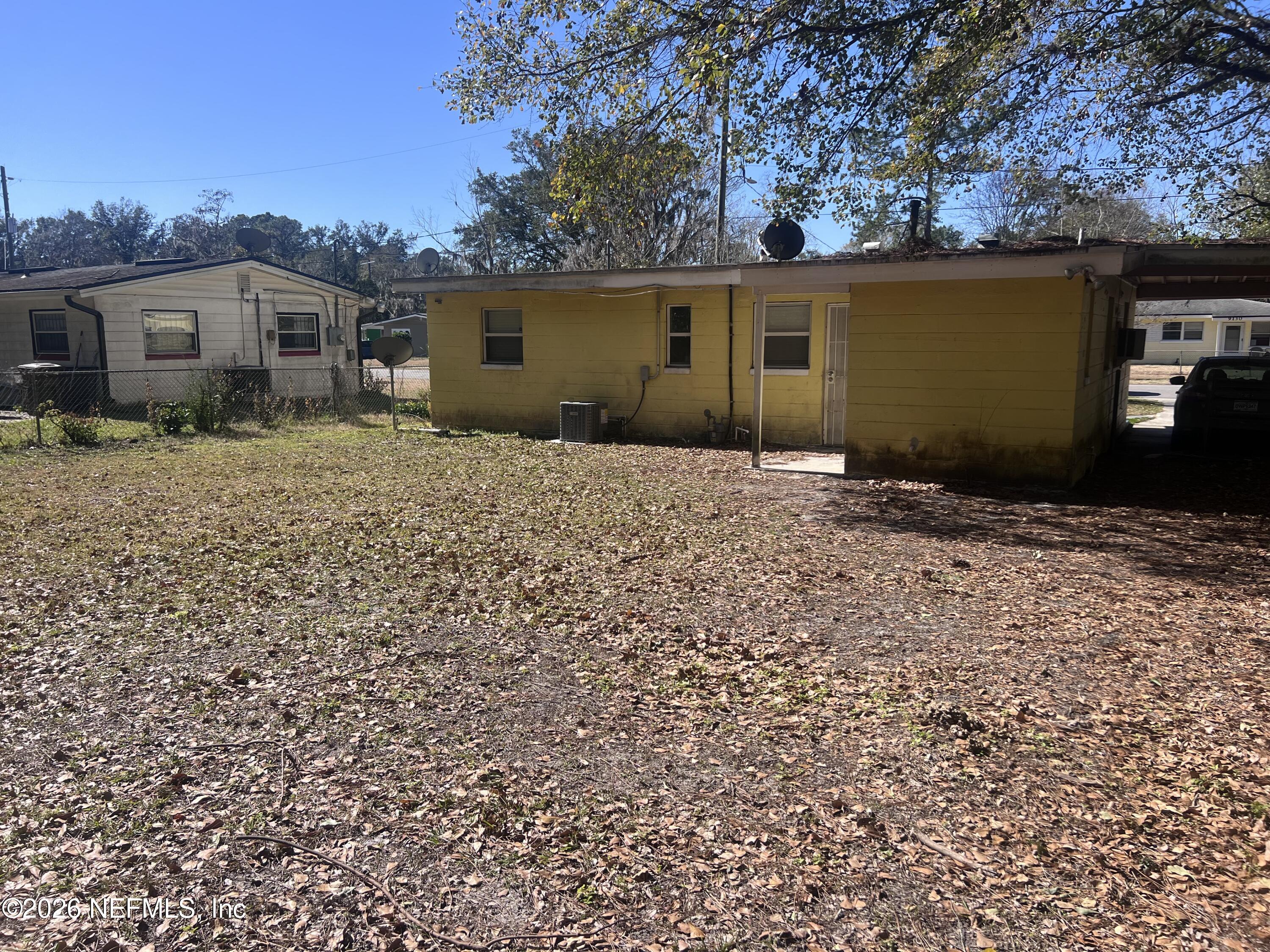 9129 Spottswood Road Jacksonville, FL 32208 - Photo 3 of 13 Backyard2_