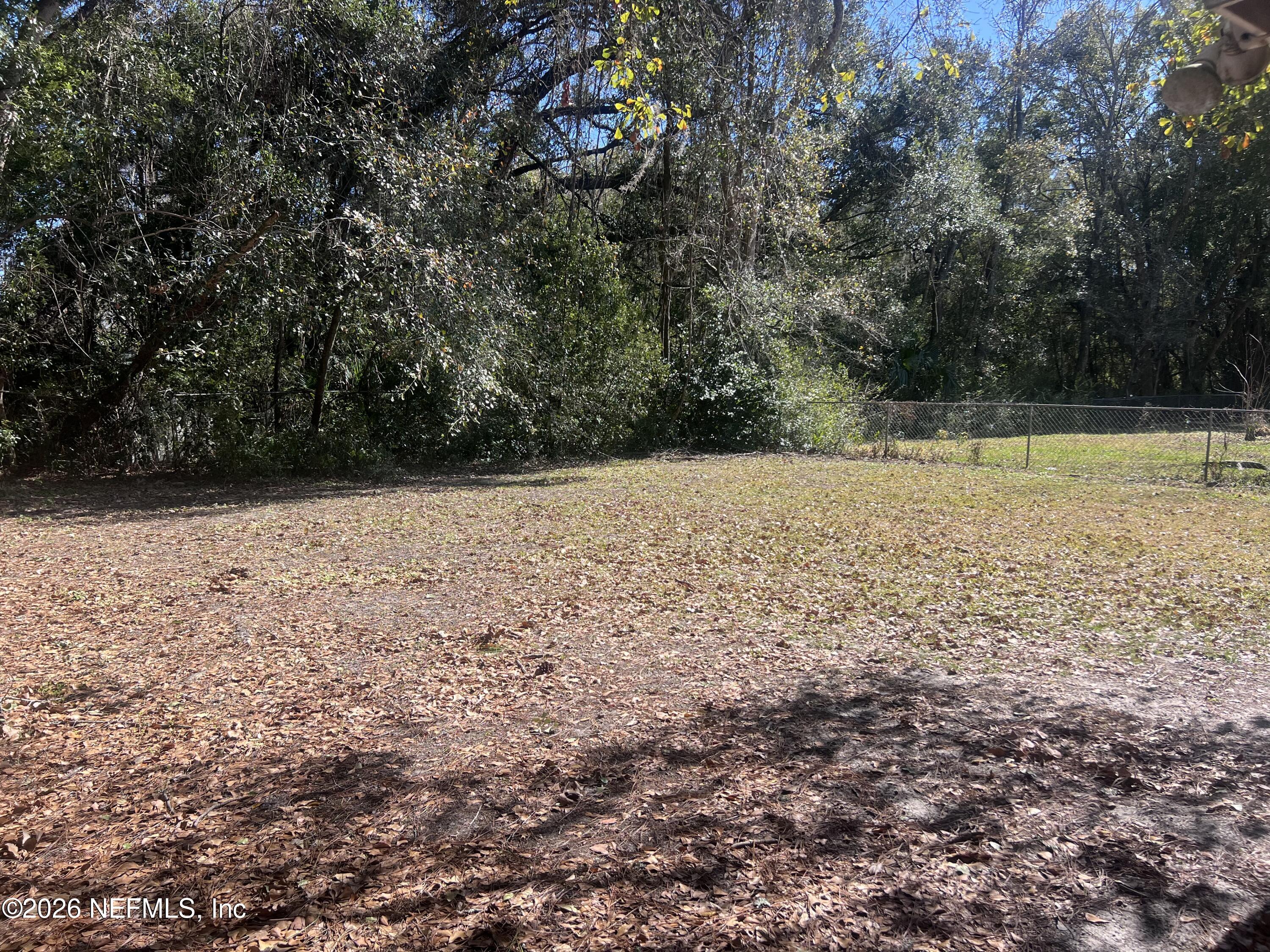 9129 Spottswood Road Jacksonville, FL 32208 - Photo 5 of 13 IMG_2296