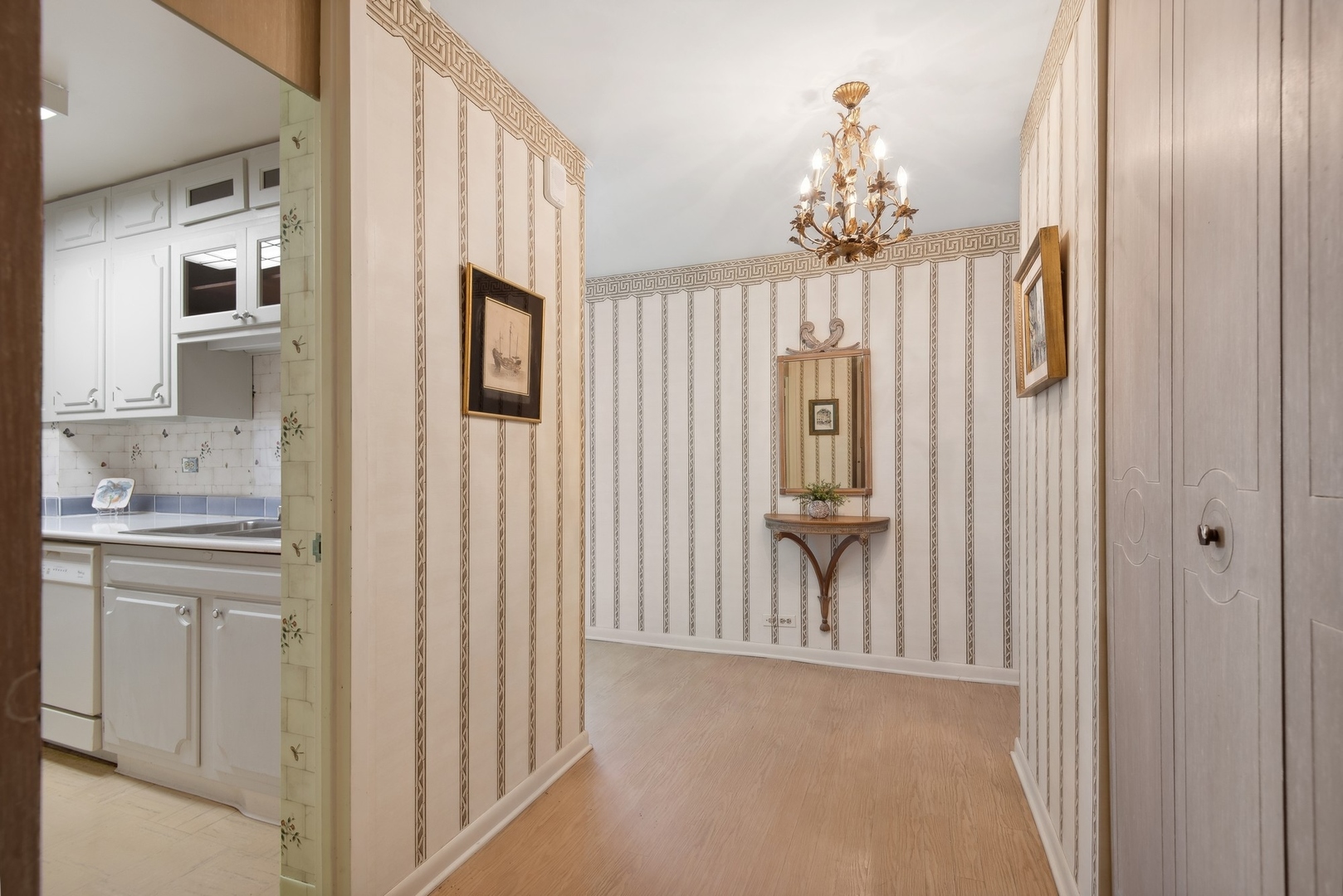 1630 Sheridan Road, Unit 5K Wilmette, IL 60091 - Photo 11 of 22