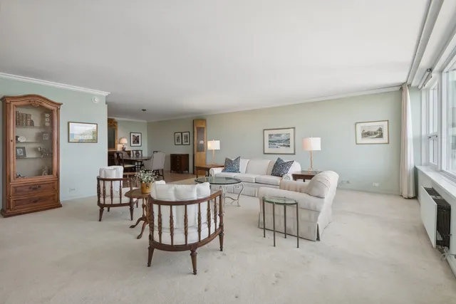 $450,000 | 1630 Sheridan Road, Unit 5K, Wilmette, IL 60091