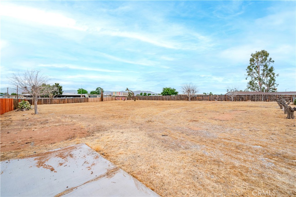 13755 Mohawk Road Apple Valley, CA 92307 - Photo 53 of 66