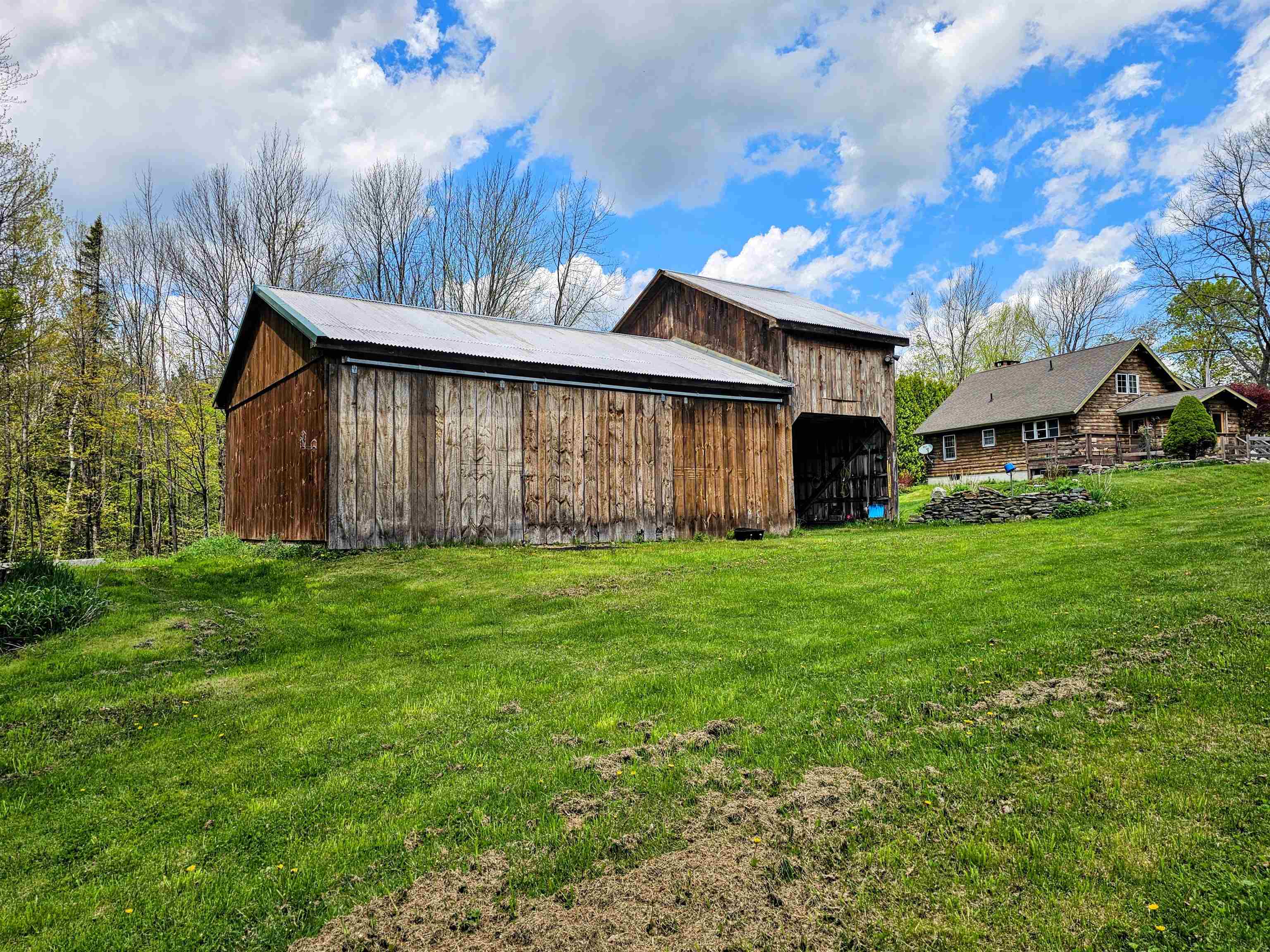 1422 Merrifield Road Whitingham, VT 05361 - Photo 6 of 47