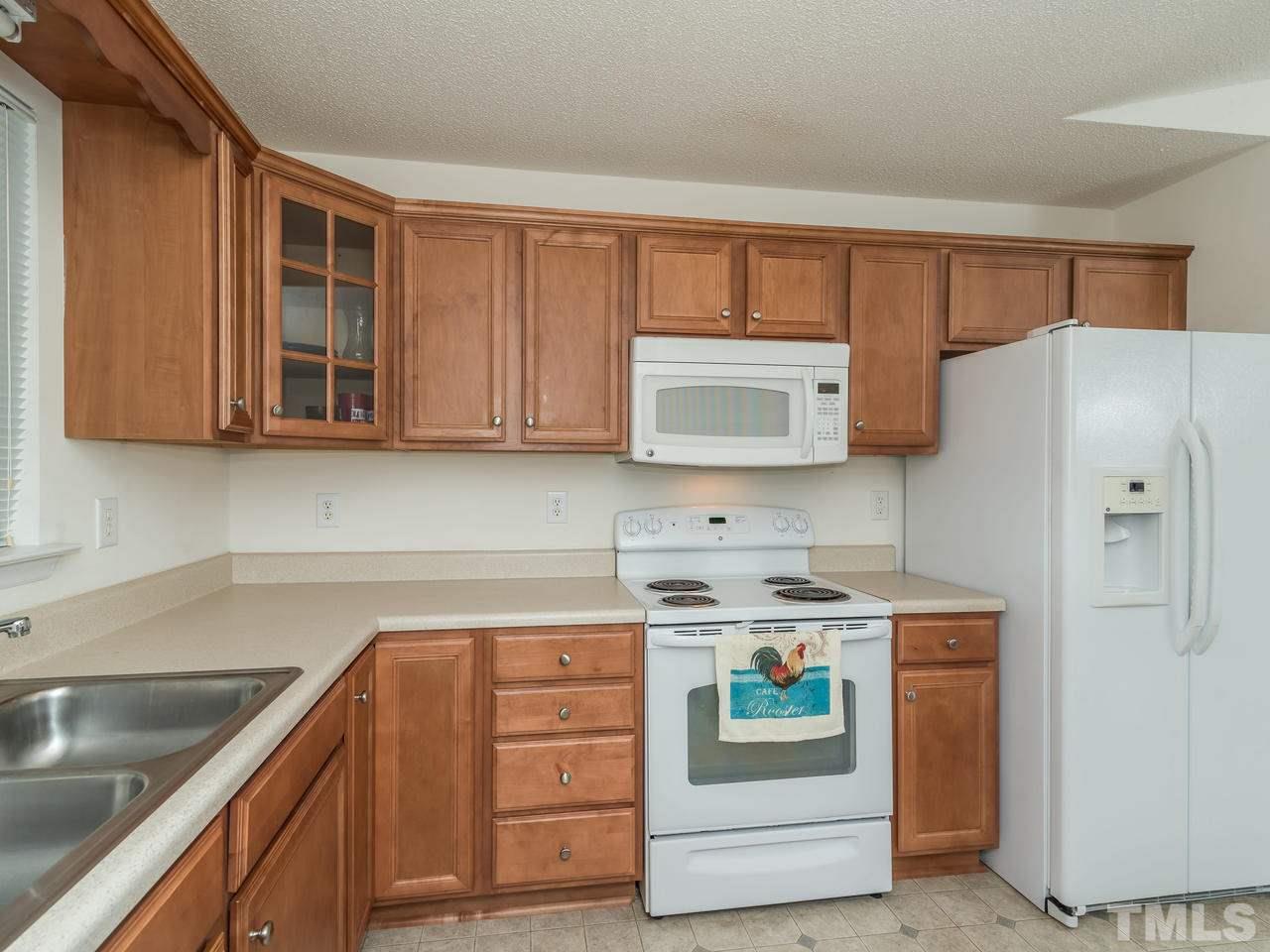 906 Allister Road Durham, NC 27703 - Photo 13 of 26 Gallery Image 13