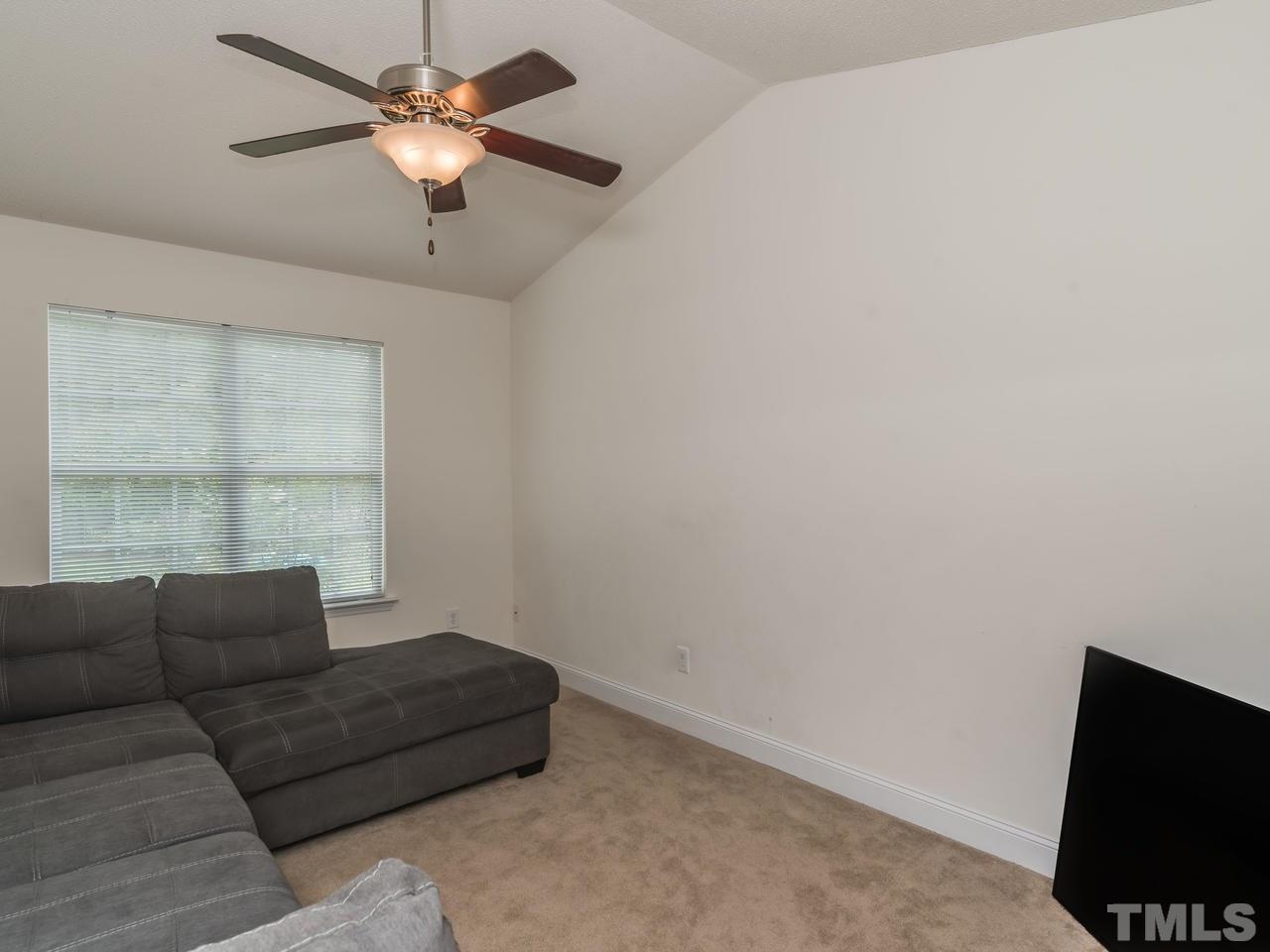 906 Allister Road Durham, NC 27703 - Photo 9 of 26 Gallery Image 9