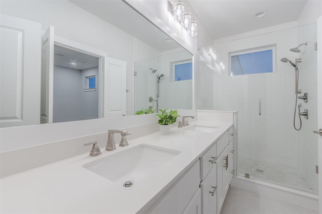 1144 Lavender Ridge Dallas, TX 75204 - Photo 10 of 18