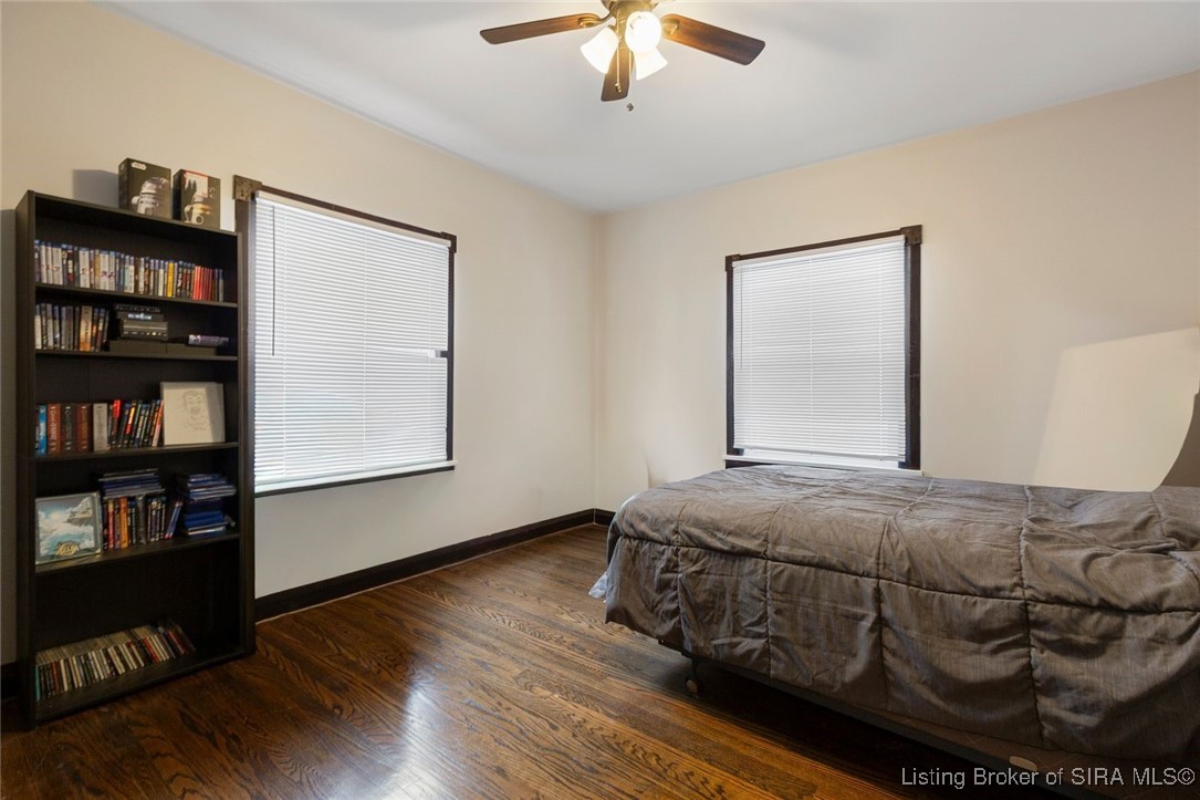 1513 Spring Street Jeffersonville, IN 47130 - Photo 14 of 26