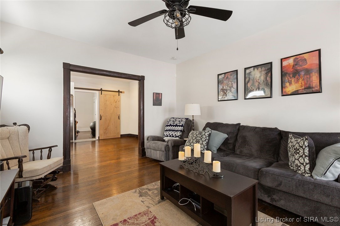 1513 Spring Street Jeffersonville, IN 47130 - Photo 6 of 26