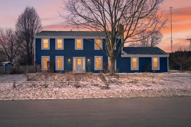 $410,000 | 112 28th Avenue, Somers, WI 53403