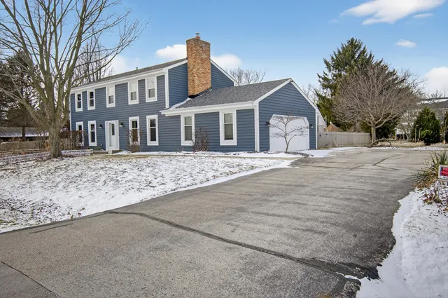 $410,000 | 112 28th Avenue, Somers, WI 53403