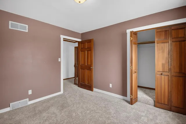 $410,000 | 112 28th Avenue, Somers, WI 53403