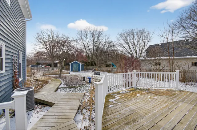 $410,000 | 112 28th Avenue, Somers, WI 53403