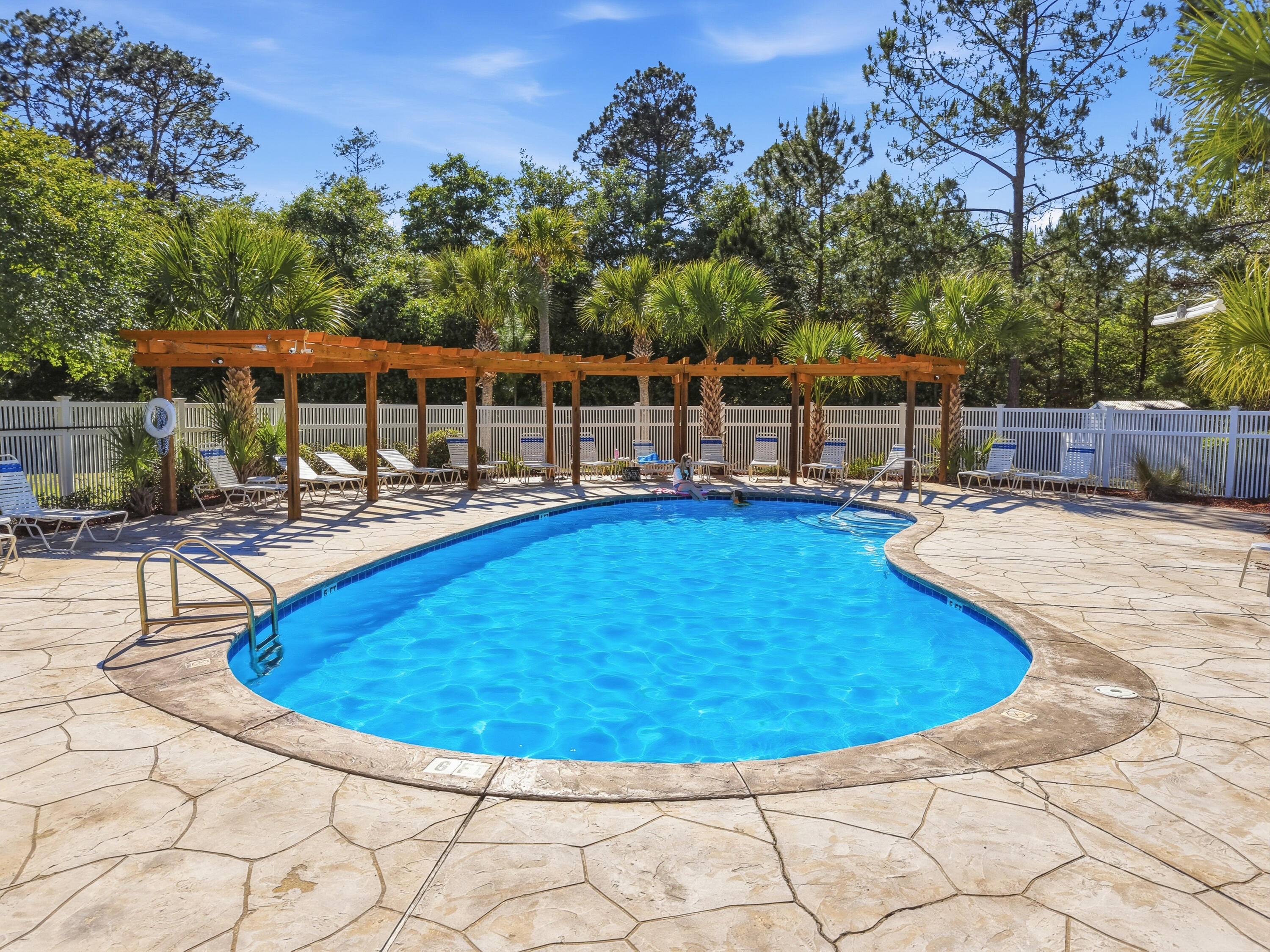 2672 Paddock Circle Crestview, FL 32536 - Photo 49 of 52 2672 paddock cir anmenities-7