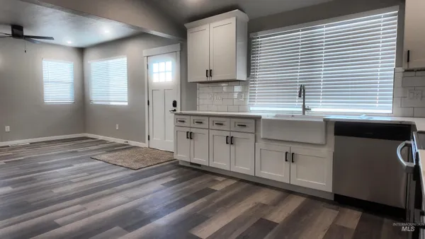 $525,000 | 5850 Lockett Road, Huntington, OR 97907