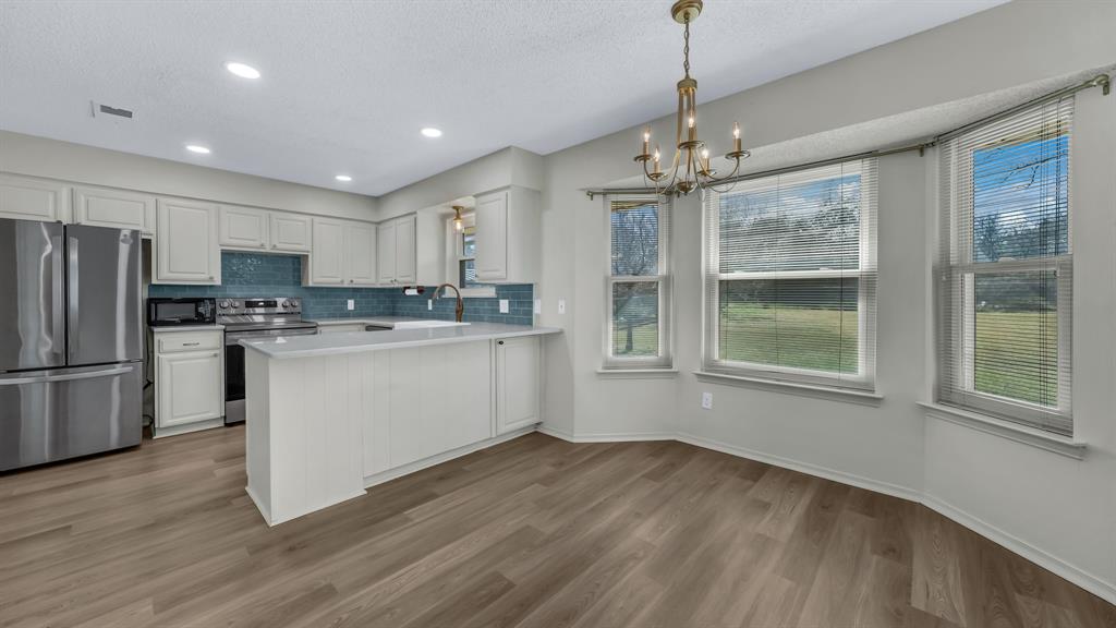 201 Pecan Street Azle, TX 76020 - Photo 10 of 29