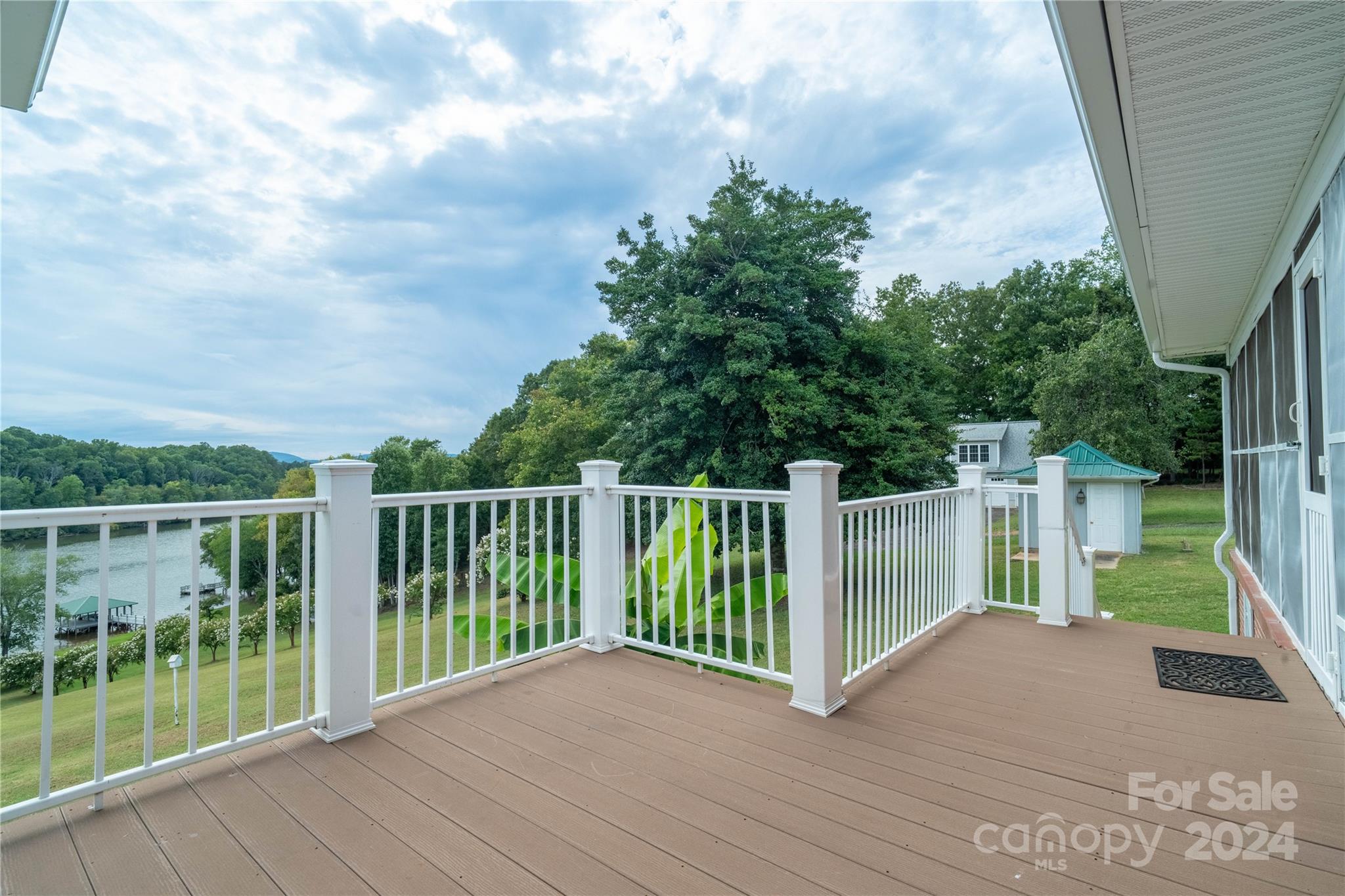 4860 Midway Sand Road Hickory, NC 28601 - Photo 17 of 38 Gallery Image 17