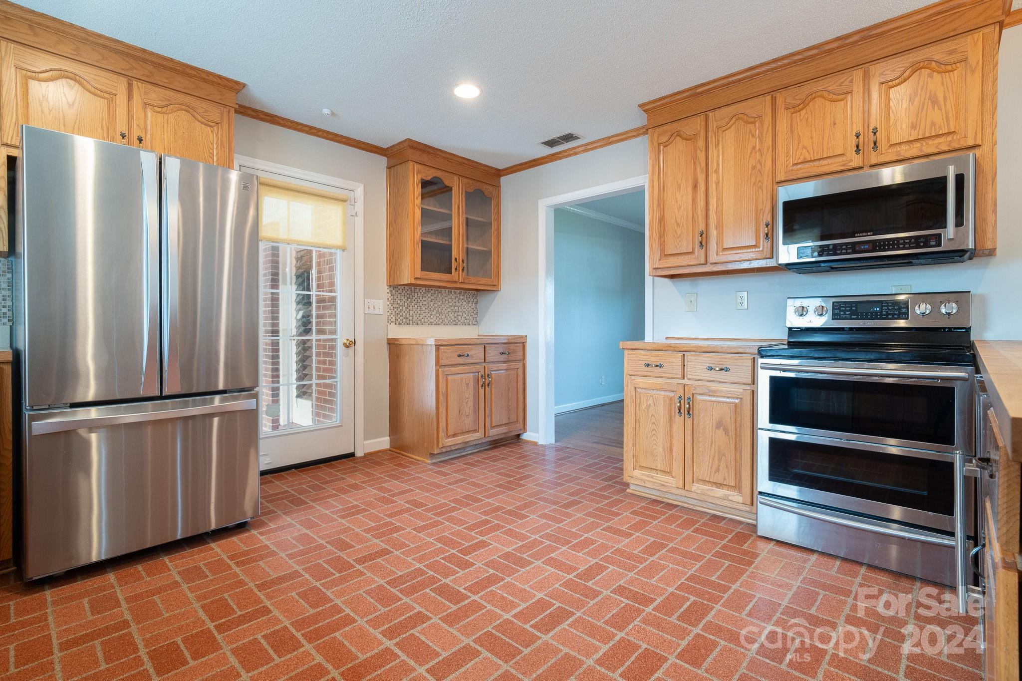 4860 Midway Sand Road Hickory, NC 28601 - Photo 33 of 38 Gallery Image 33