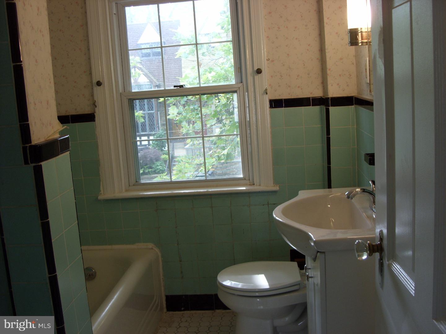 301 Richfield Road Upper Darby, PA 19082 - Photo 15 of 15