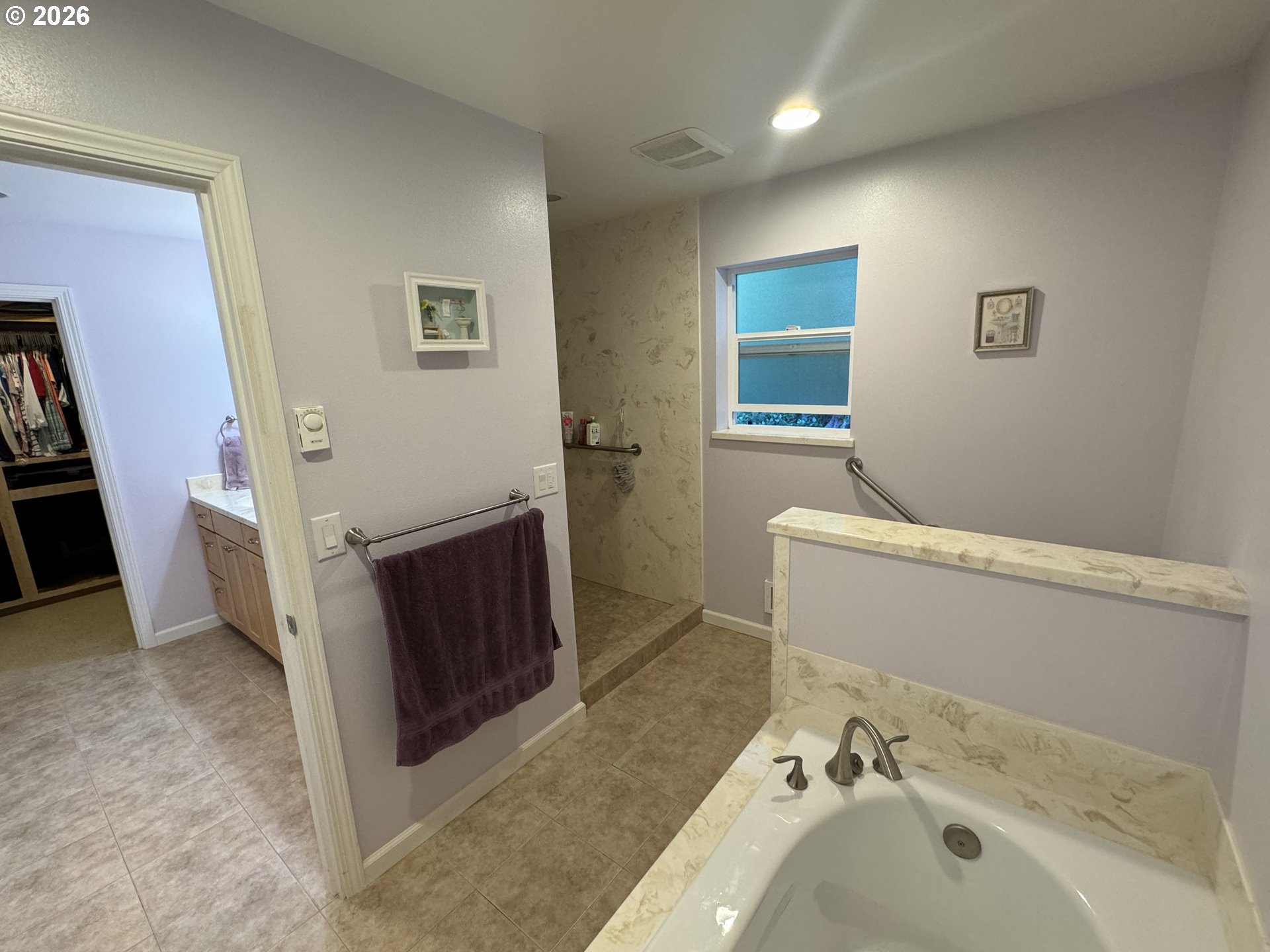 83269 Clear Lake Road Florence, OR 97439 - Photo 26 of 48 Attached Bathroom #1