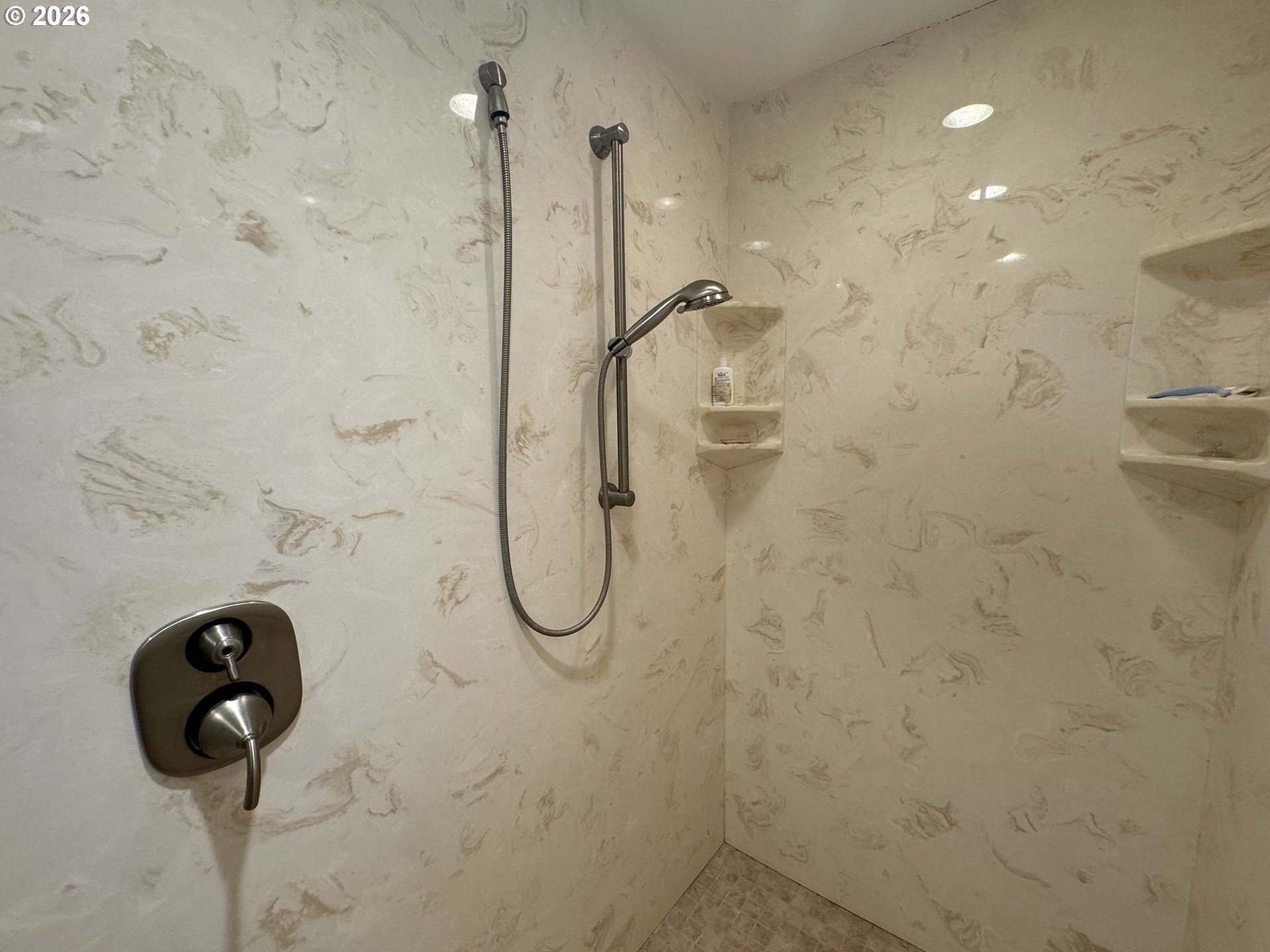 83269 Clear Lake Road Florence, OR 97439 - Photo 27 of 48 Attached Bathroom #1