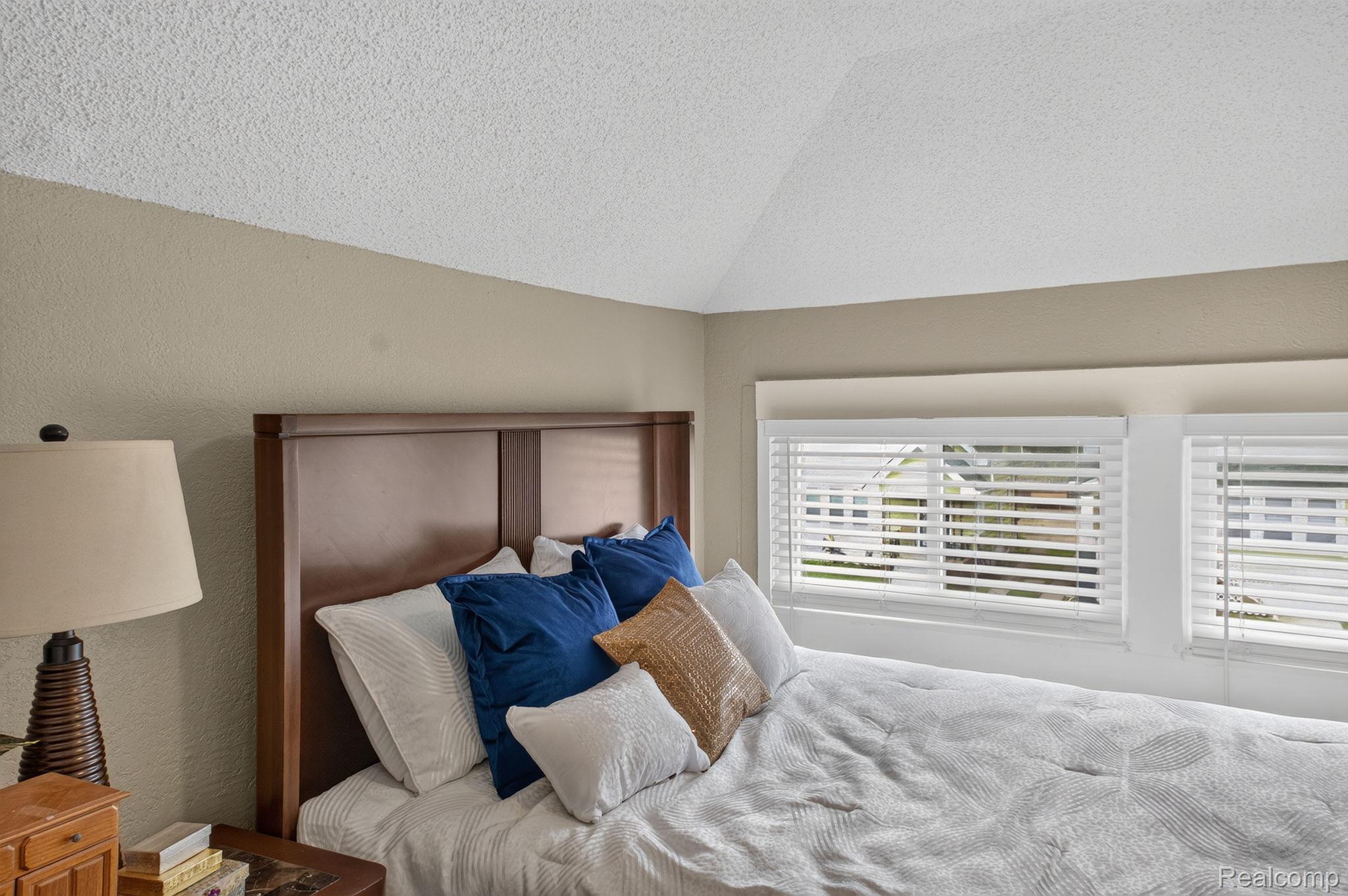 15859 Santa Rosa Drive Detroit, MI 48238 - Photo 21 of 33 21-web-or-mls-2J4A9819.jpg
