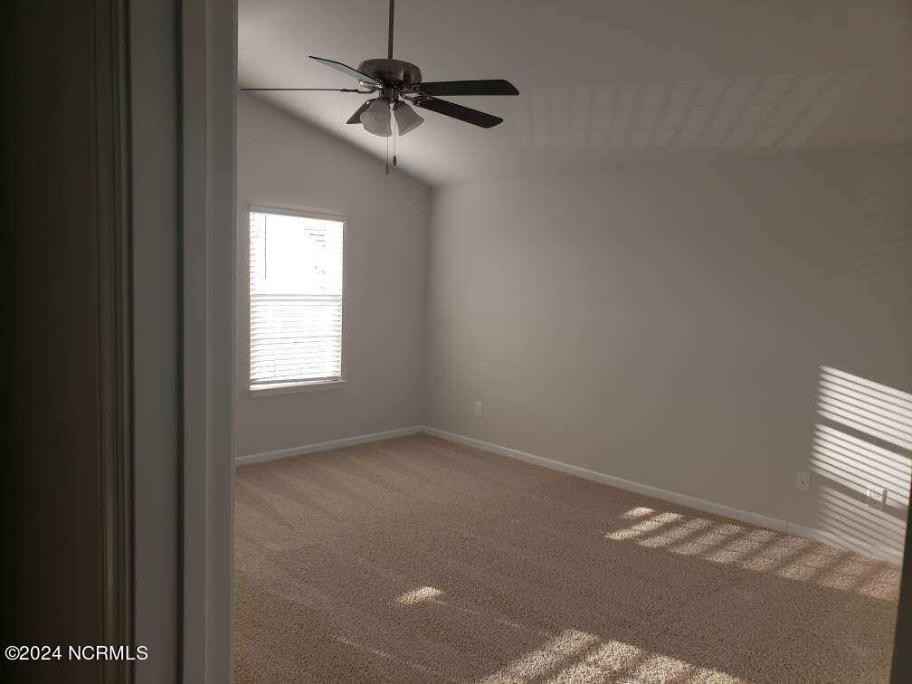 512 Dakota Road New Bern, NC 28560 - Photo 11 of 15 master bed2
