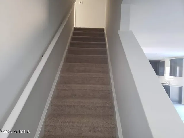 $2,255 | 512 Dakota Road, New Bern, NC 28560