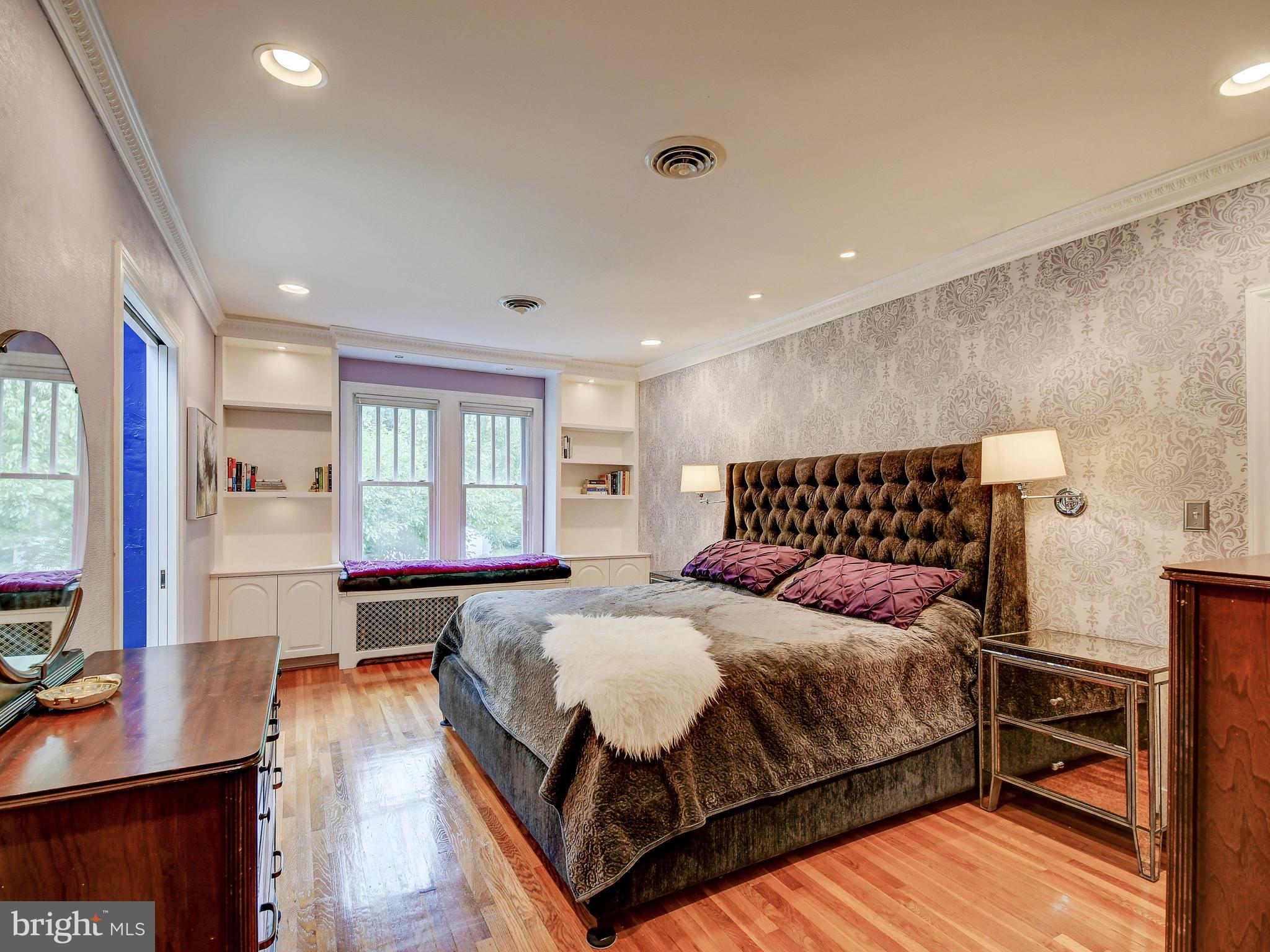 2110 Carterdale Road Baltimore, MD 21209 - Photo 23 of 42 Master Bedroom
