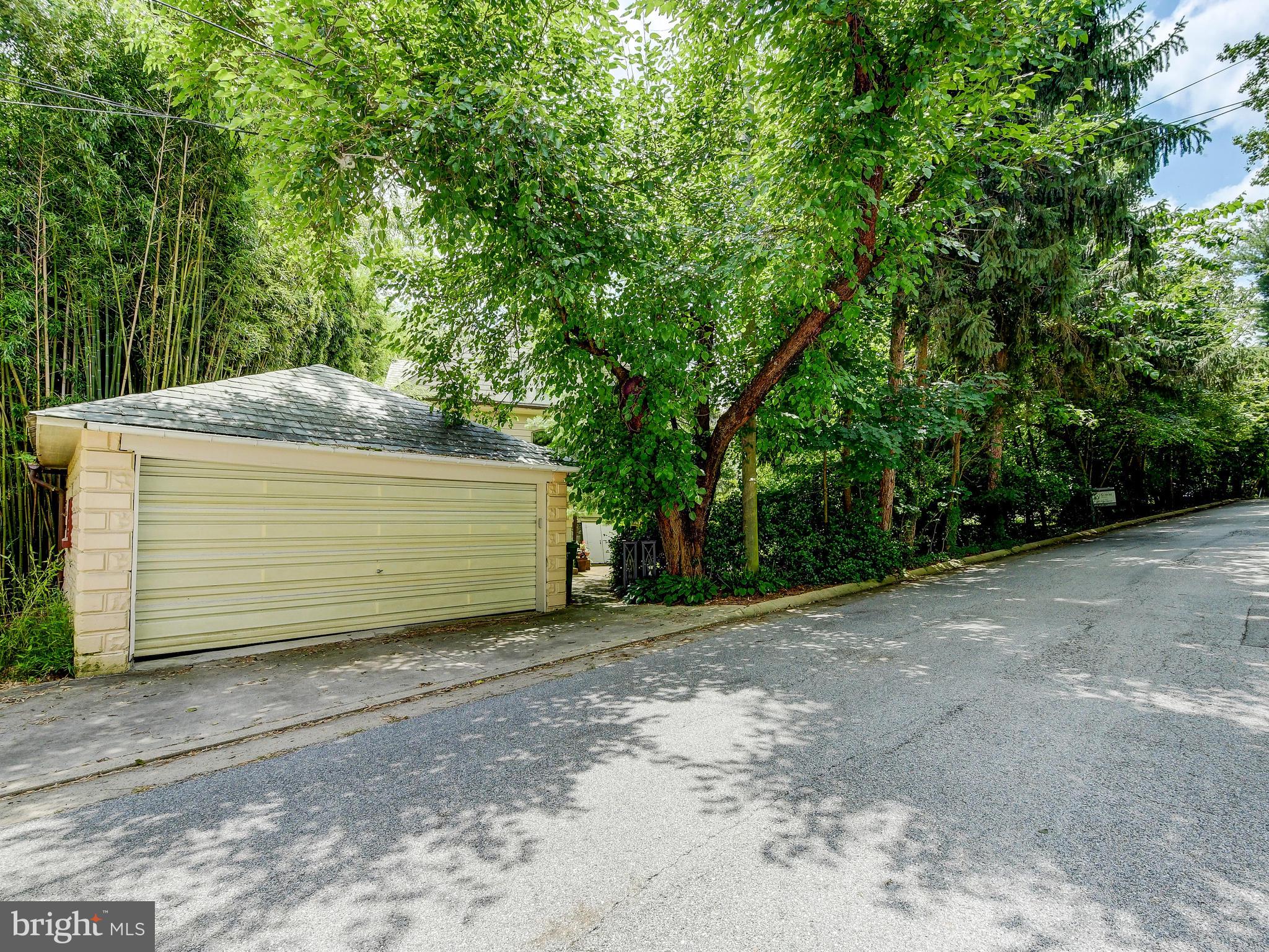 2110 Carterdale Road Baltimore, MD 21209 - Photo 42 of 42 Garage