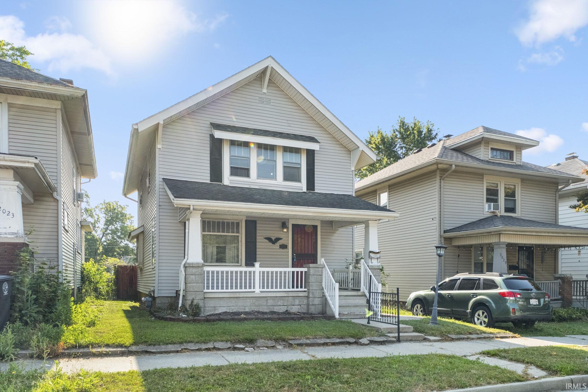 2027 Thompson Avenue Fort Wayne, IN 46802 - Photo 2 of 31