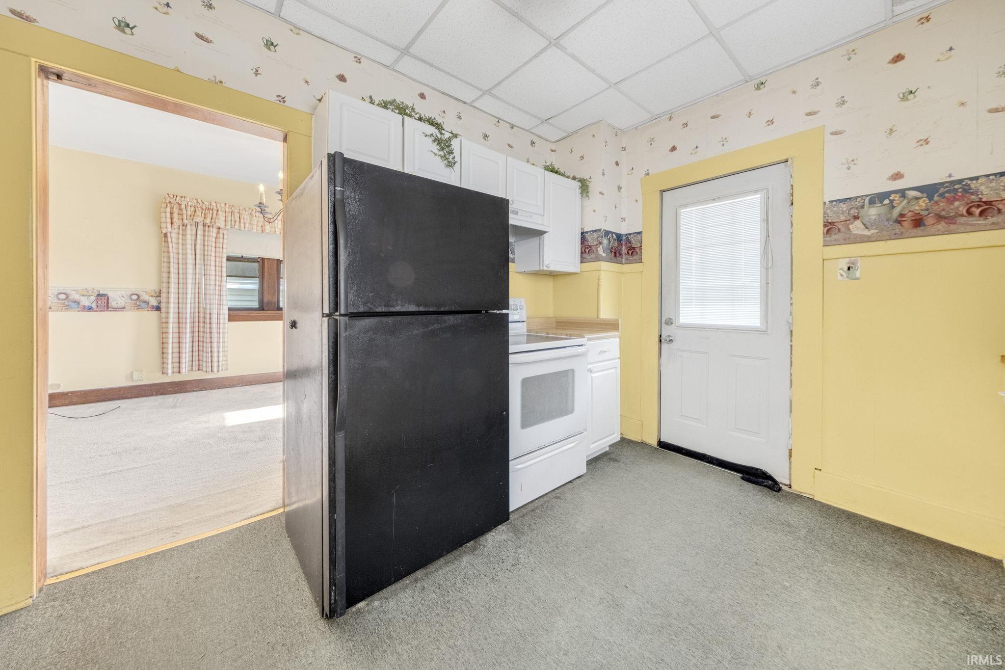 2027 Thompson Avenue Fort Wayne, IN 46802 - Photo 8 of 31