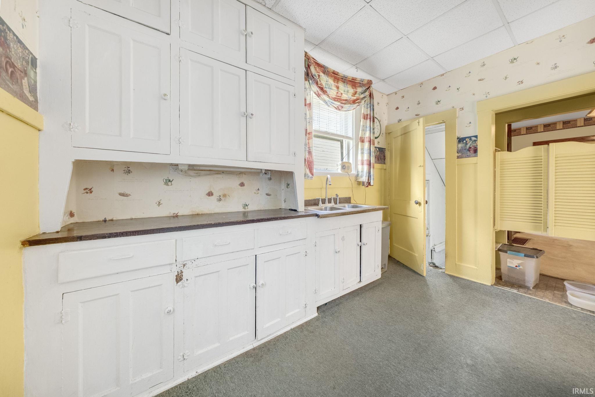 2027 Thompson Avenue Fort Wayne, IN 46802 - Photo 9 of 31