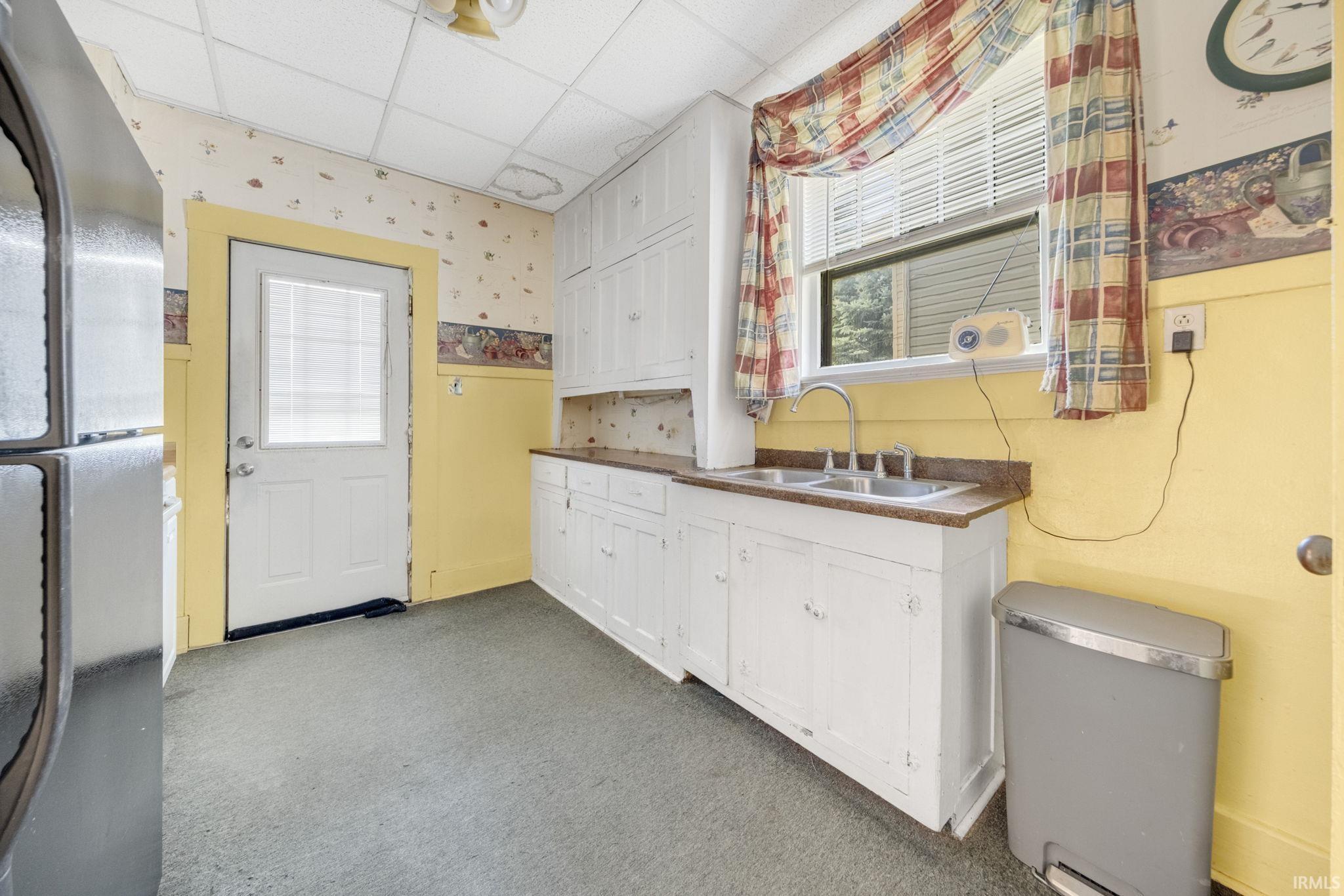 2027 Thompson Avenue Fort Wayne, IN 46802 - Photo 10 of 31