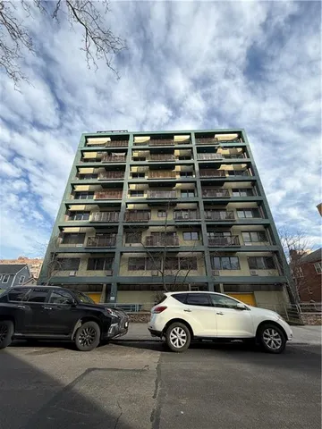 $510,000 | 2943 Brighton 4th Street, Unit 2D | Brighton Beach