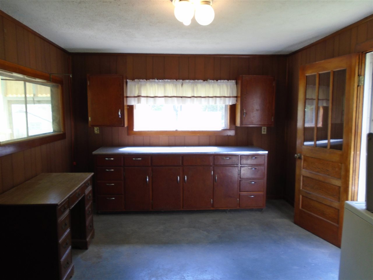 10485 Boyd Hollow Road Shoals, IN 47581 - Photo 3 of 11