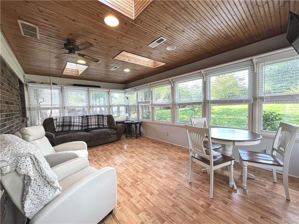 2824 Davis Road Indianapolis, IN 46239 - Photo 16 of 21 Gallery Image 16