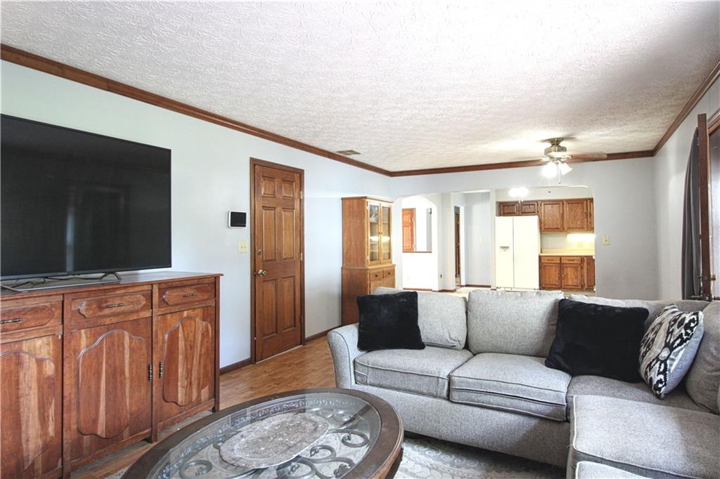 2824 Davis Road Indianapolis, IN 46239 - Photo 7 of 21 Gallery Image 7