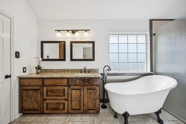 $385,000 | 113 Windmill Ridge Drive, Rockwall, TX 75032