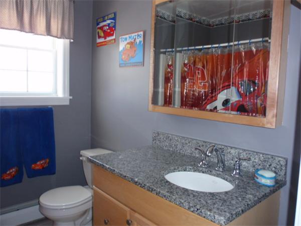 63 Brookfield Road North Brookfield, MA 01535 - Photo 11 of 20 Gallery Image 11
