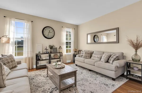 $820,000 | 59 Luthien Forrest Road, Rock Tavern, NY 12575