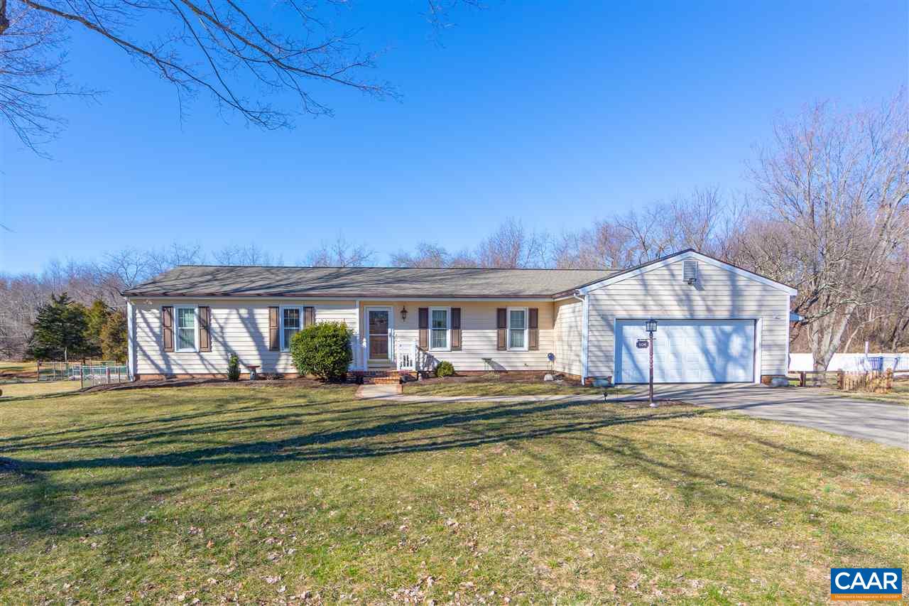 604 Sumter Road Waynesboro, VA 22980 - Photo 1 of 27 Gallery Image 1
