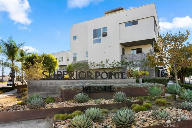 $1,299,999 | 617 West 17th Street, Costa Mesa, CA 92627