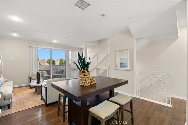 $1,299,999 | 617 West 17th Street, Costa Mesa, CA 92627